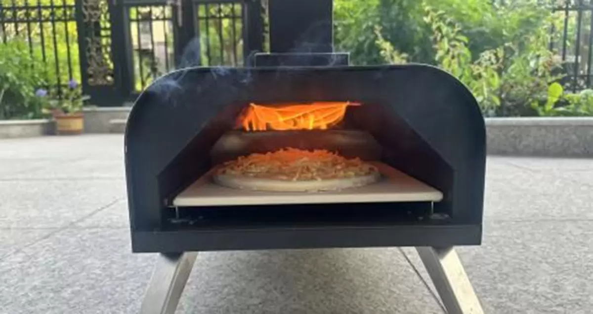 Backyard Fire & Feast (علامة تجارية فاخرة لأسلوب حياة الفناء في كاليفورنيا)