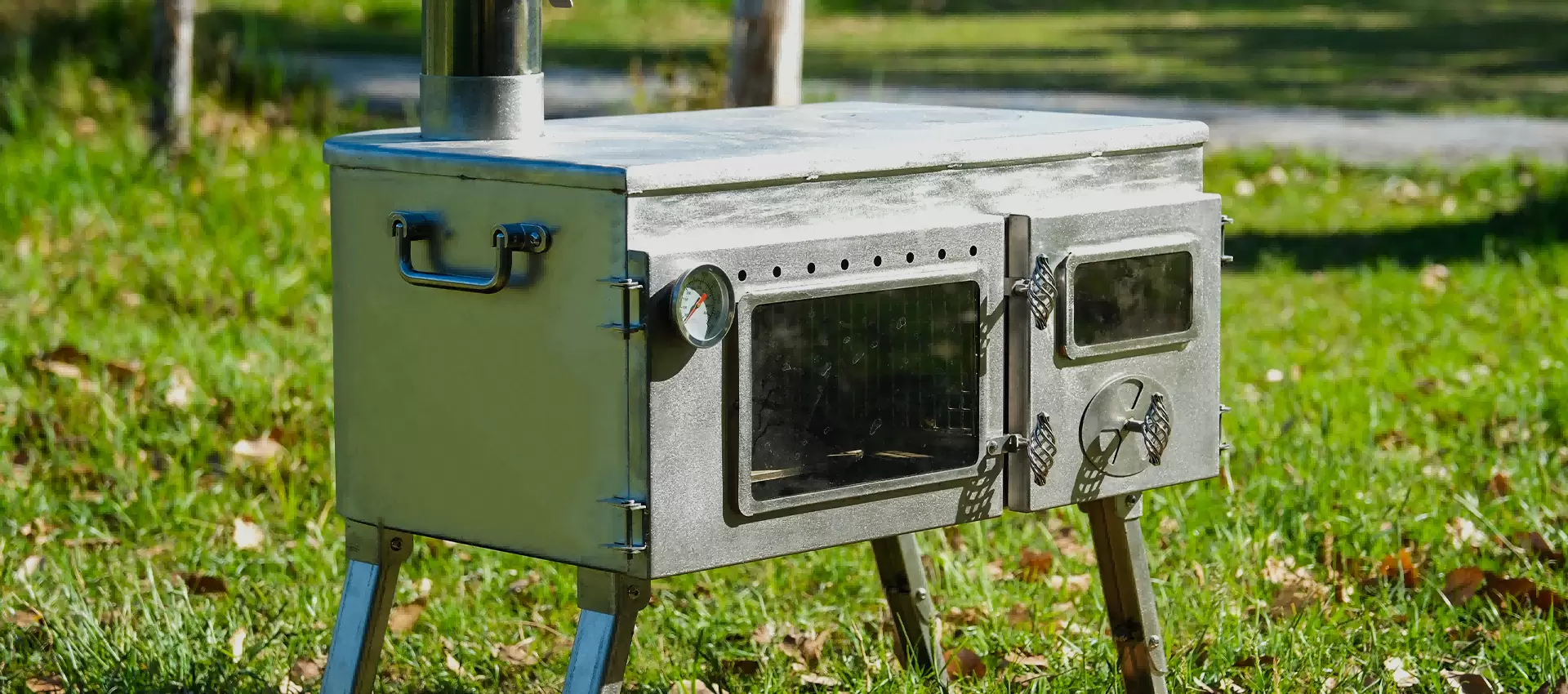 كراسي وطاولات التخييم