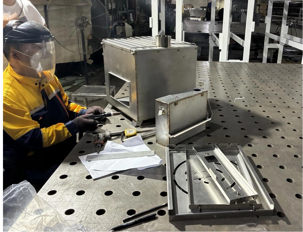 أفضل مواقد الخيام للتخييم في الطقس البارد 2025